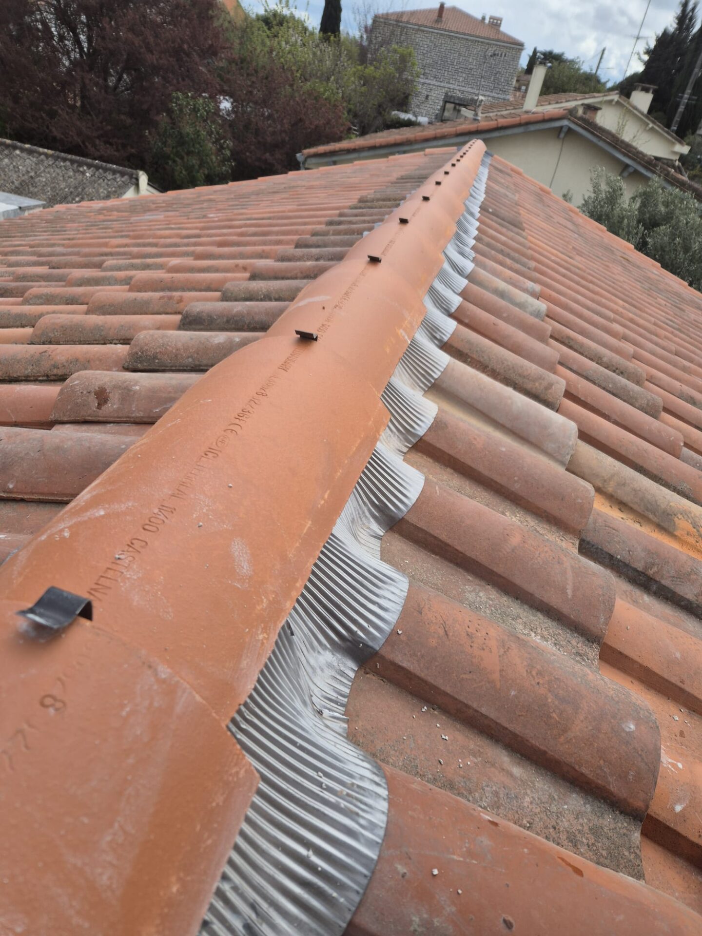 rérnovation faitage Gard